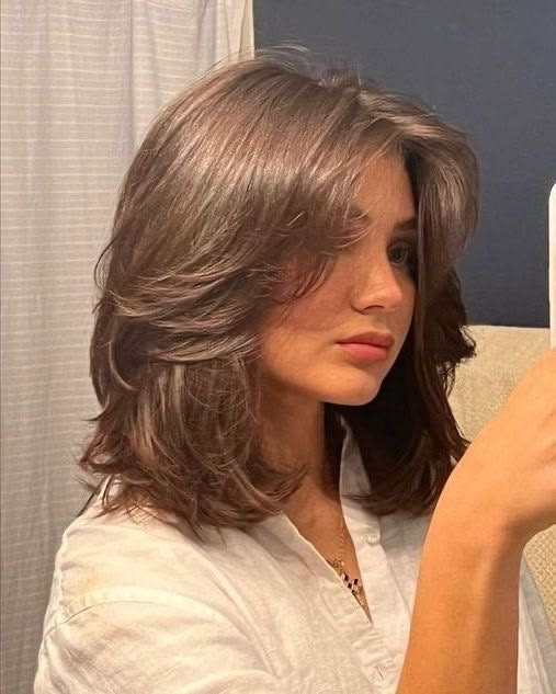 Soft Brown Bouncy Layers