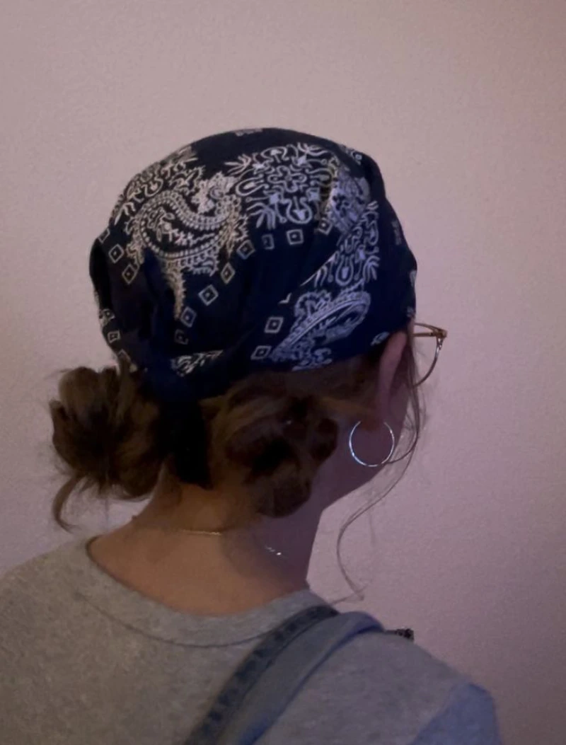 Low Buns and Blue Wrap