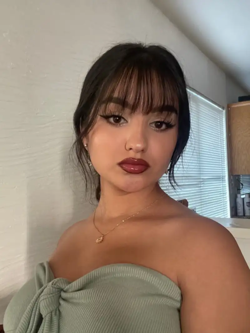 Bangs for Round Face