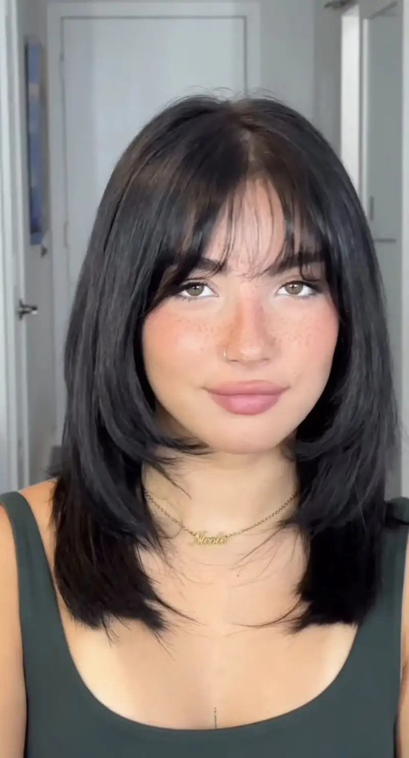 Bangs for Round Face