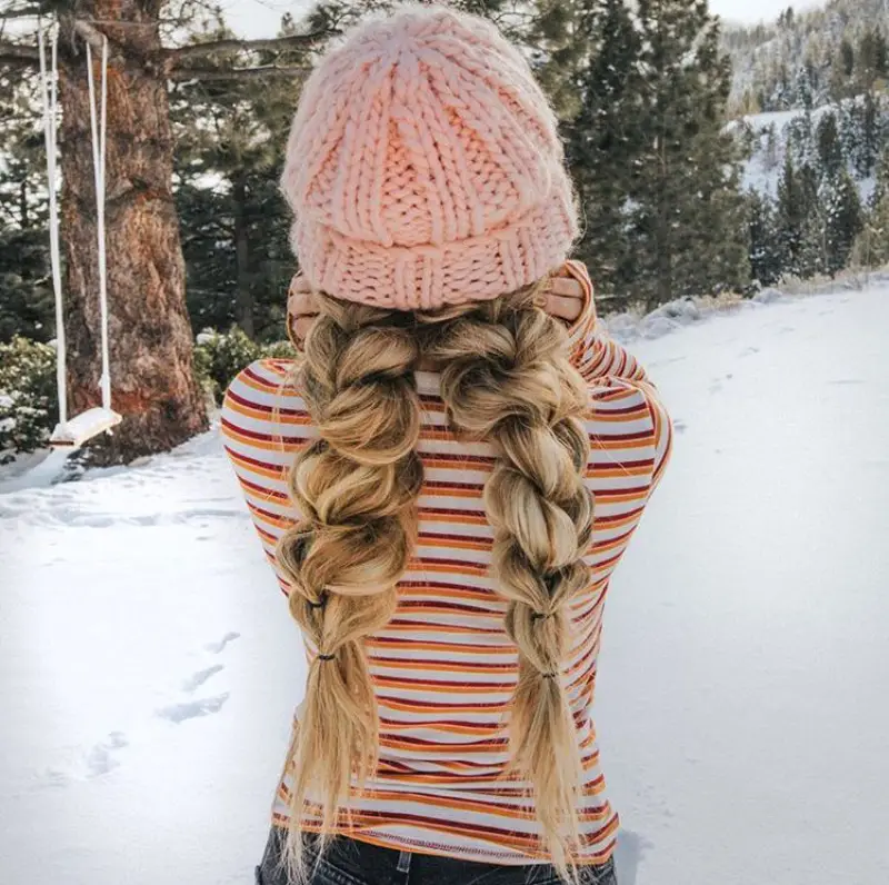 beanie hairstyles for women