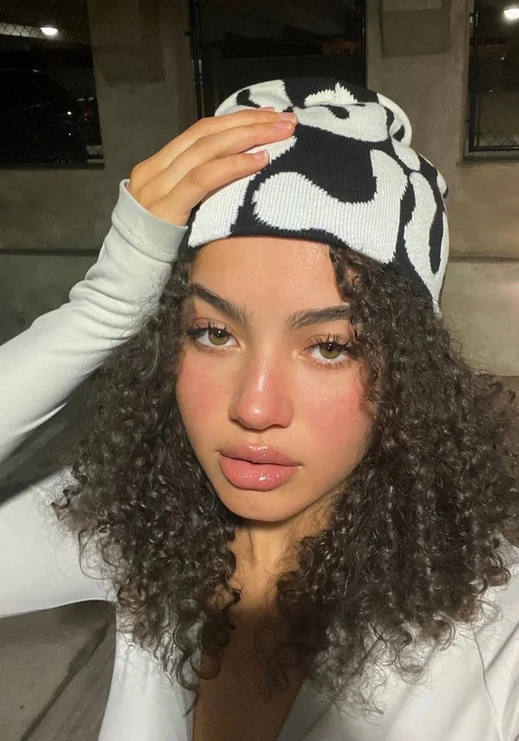 beanie hairstyles for women