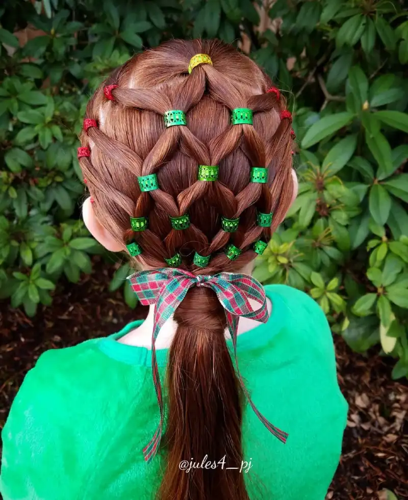 Christmas Tree Hair Ideas