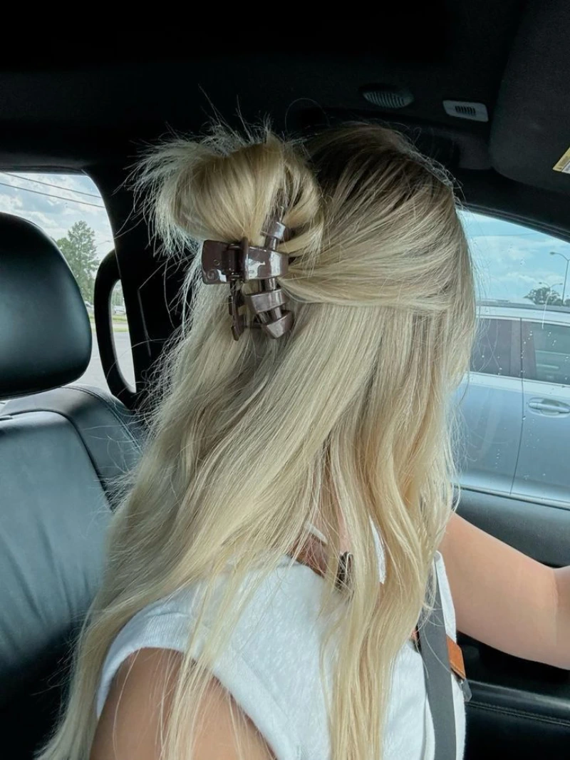 Dark Tortoise Half Bun