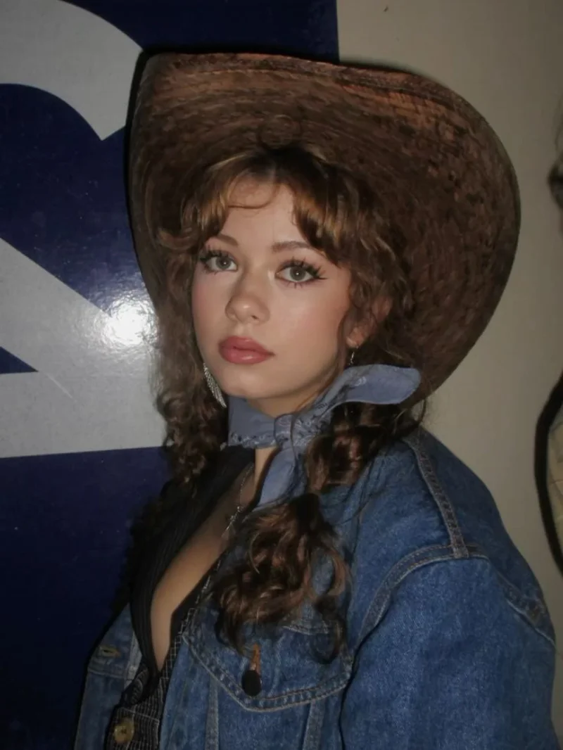 Classic Cowgirl Curls Cowgirl Hairstyles