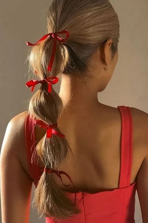 Red Bow Bubble Pony