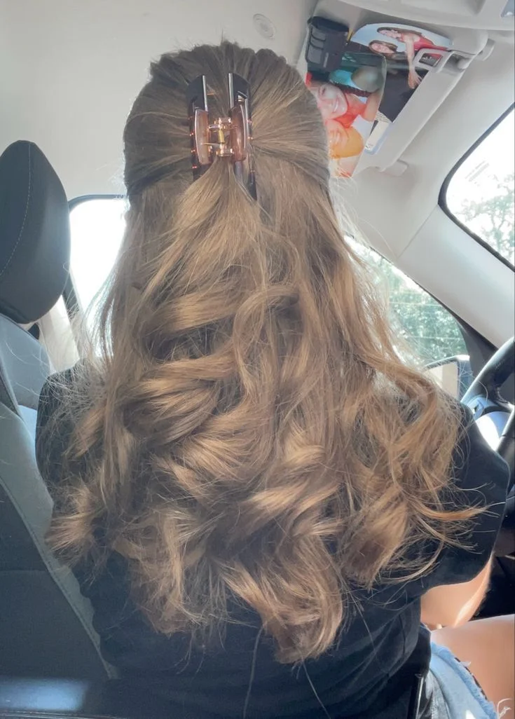 Wavy Hair Claw Clip