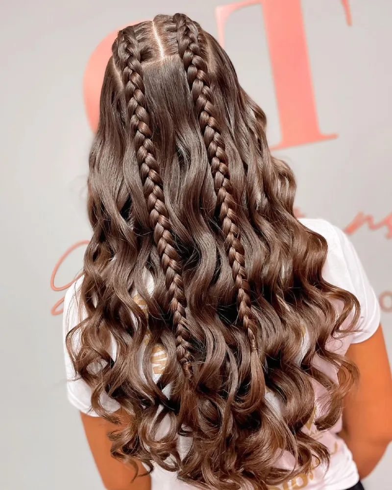 Soft Loose Curls Hairstyle for School