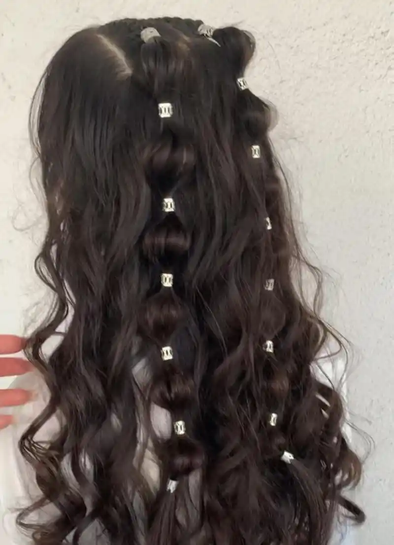 How to Rock Easy Curly Hairstyles for School Every Day