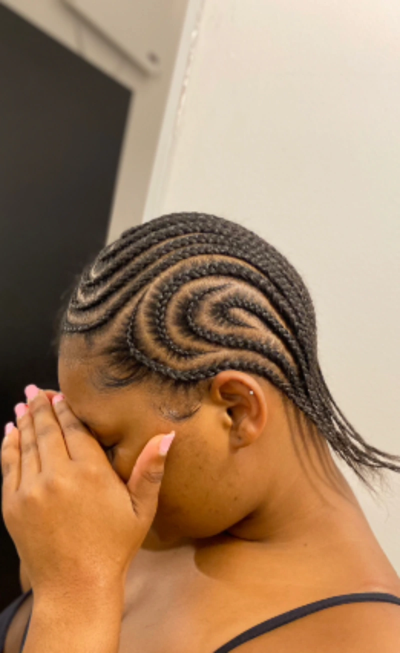 The Interlocking Wave Look