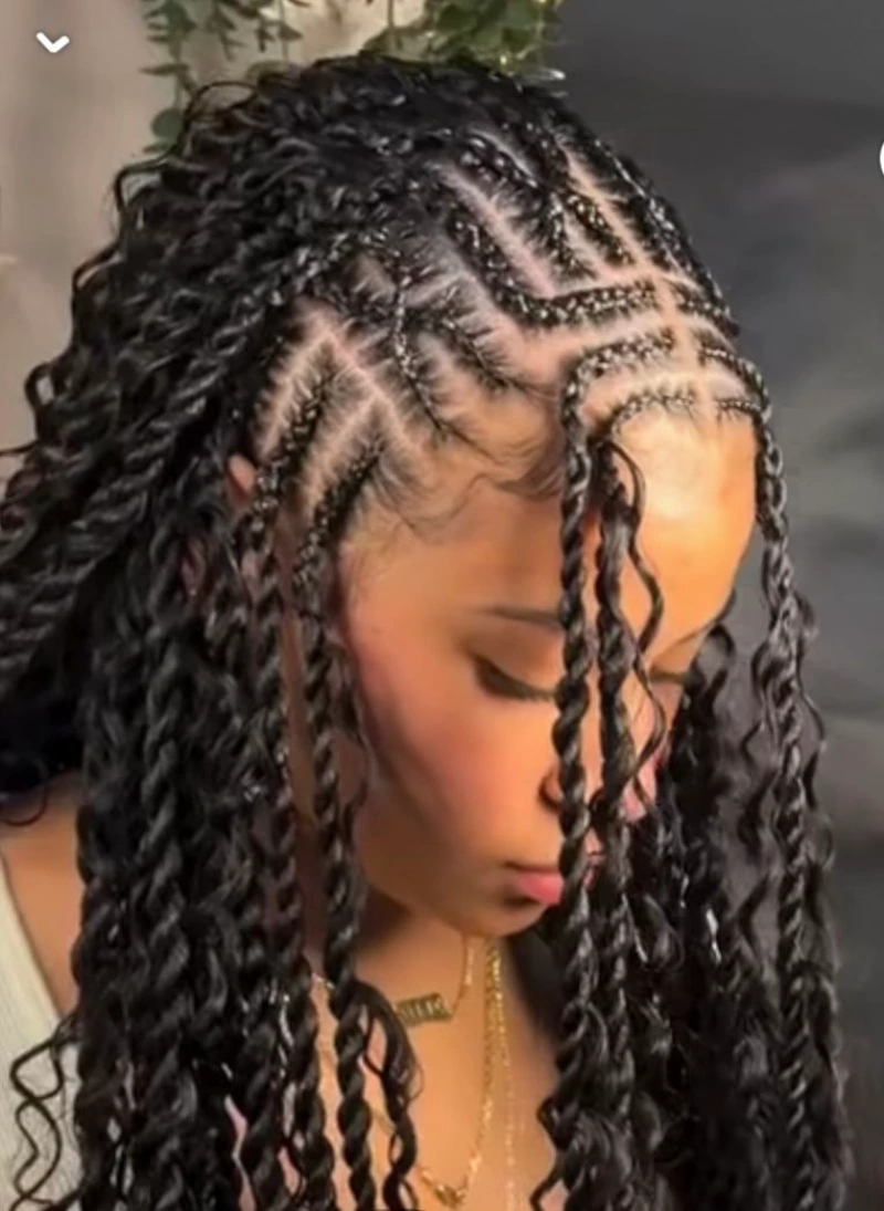 Square Pattern Geometric Twists
