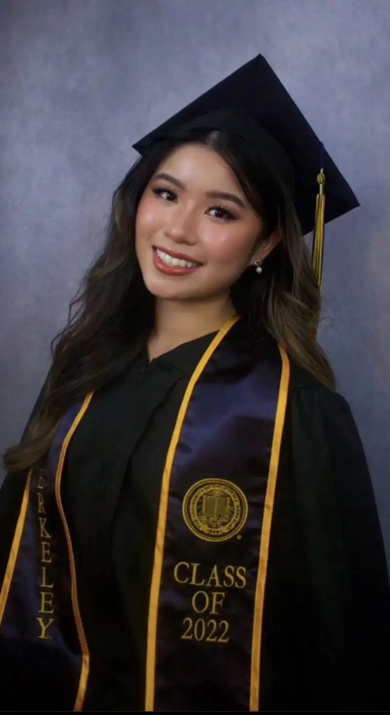 graduation hairstyles with cap