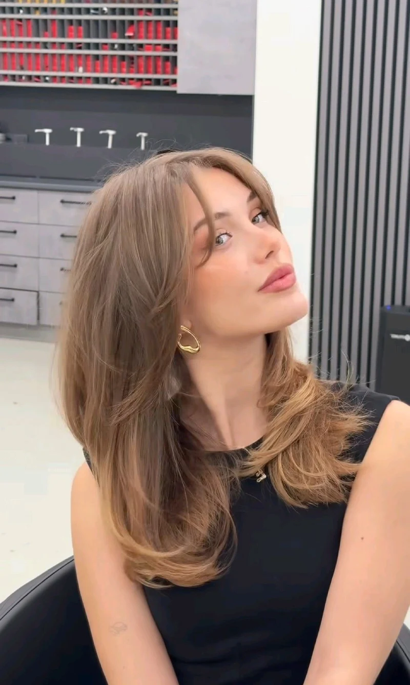 Smooth Warm Brown Layers