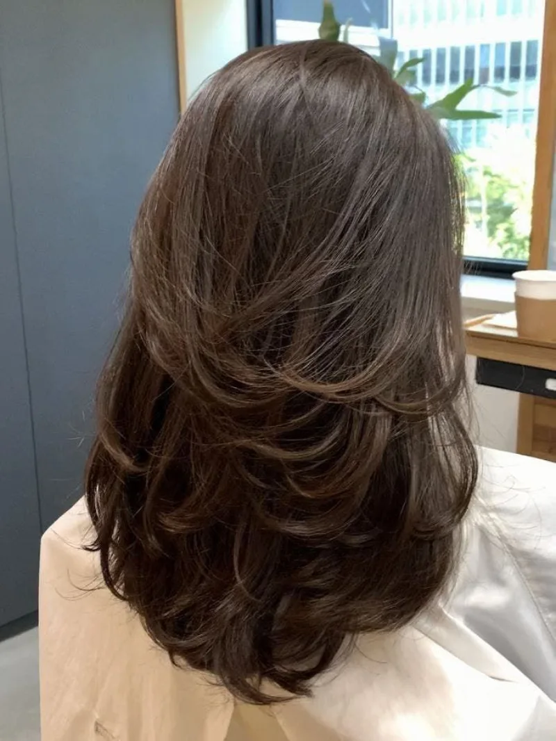 V-Shaped Layered Cut