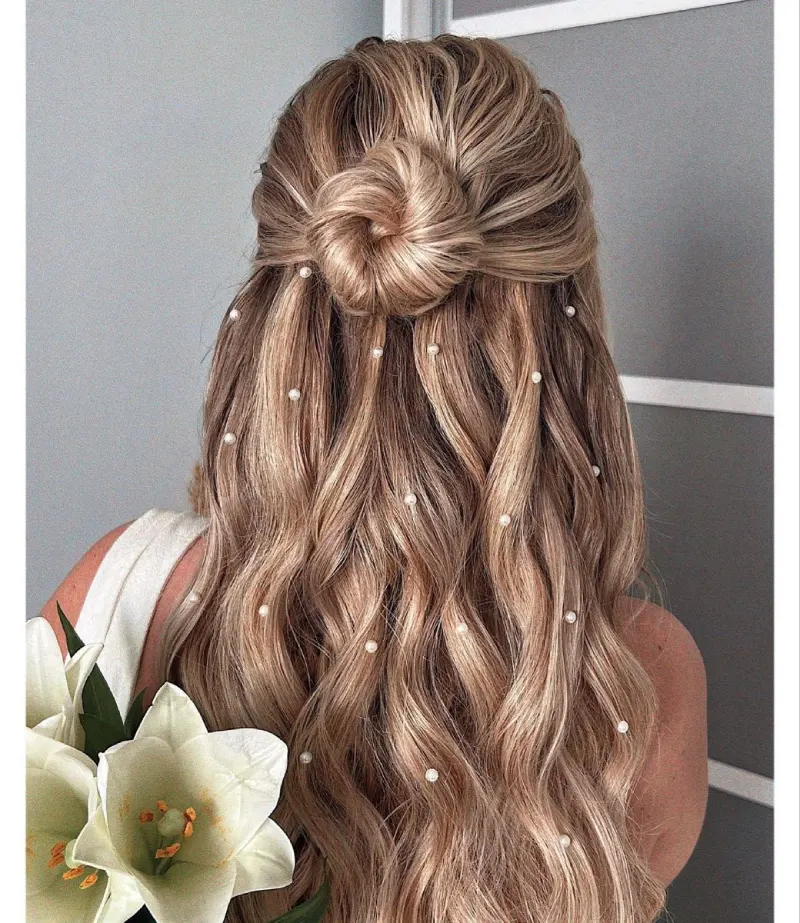 Half-Up Twisted Knot with Waves homecoming hairstyle