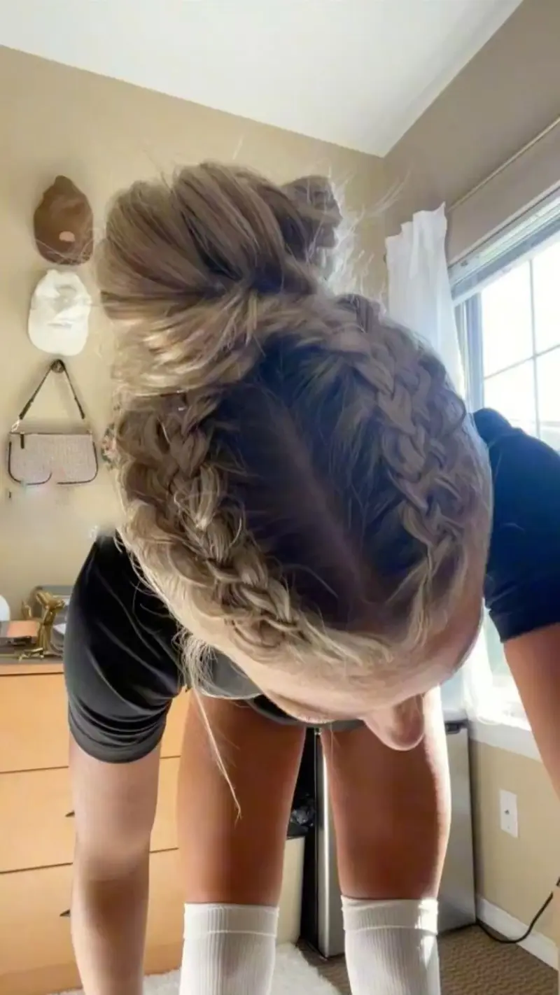 textured sports bun track hairstyles