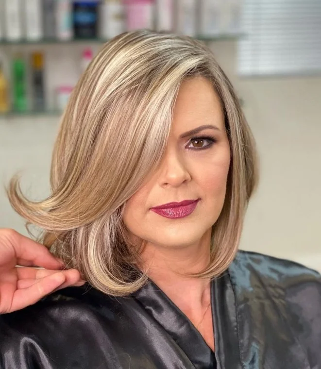 Brown Bob with Highlights