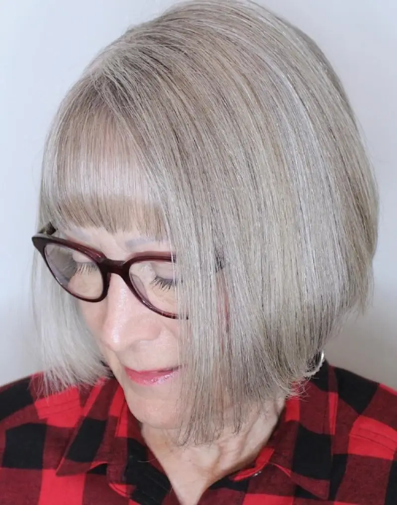 straight bob with front bangs