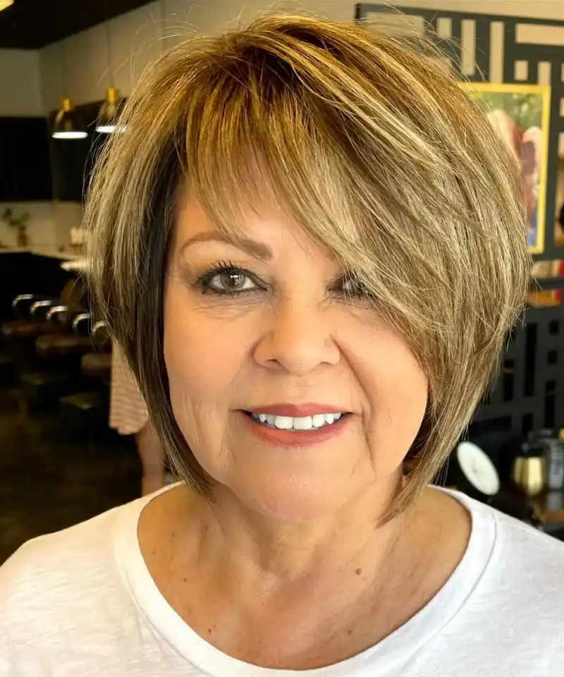 stylish layered bob haircut
