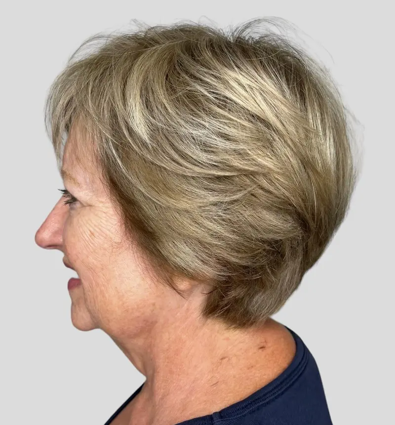 short layered voluminous haircut