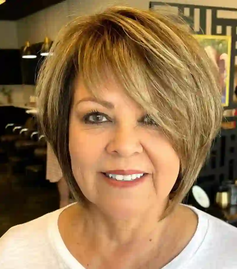 Best Hairstyles for Women Over 70 That Are Easy and Stylish