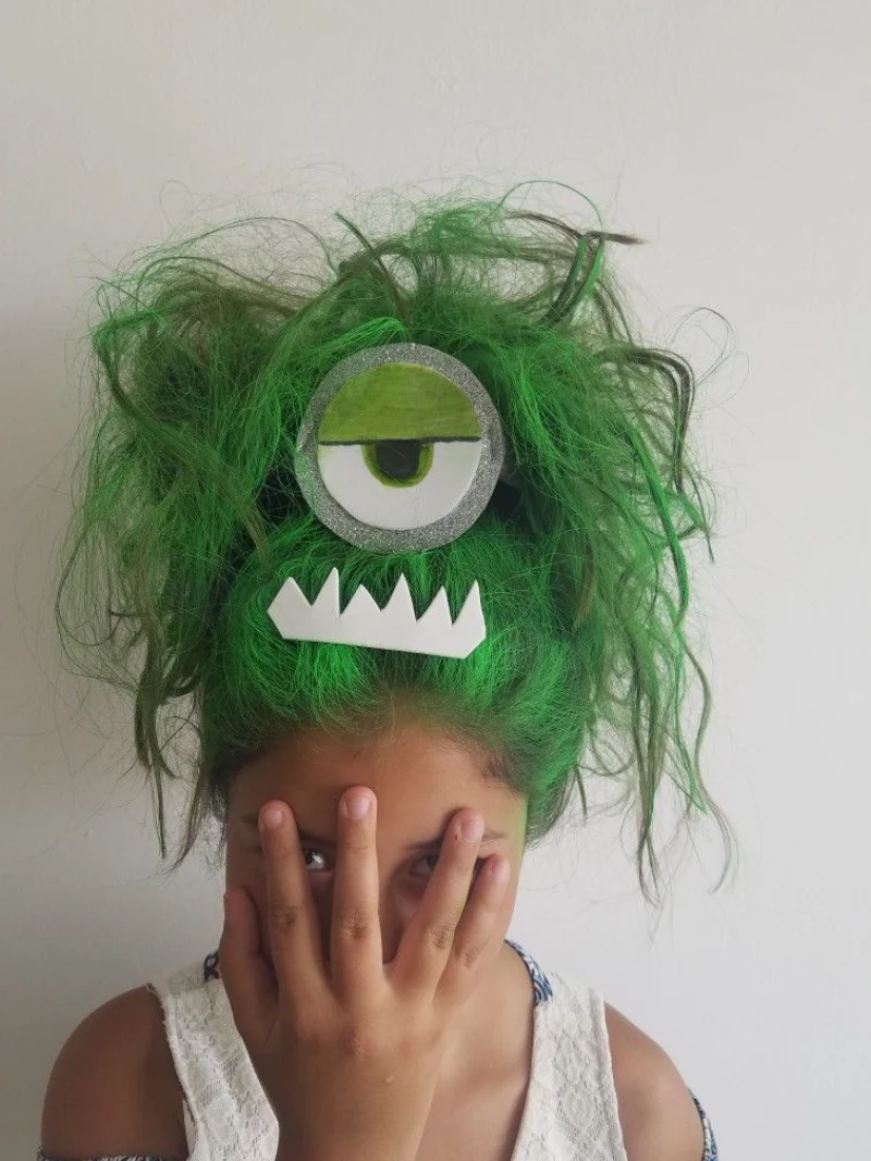 crazy green monster hair halloween hairstyle for kids