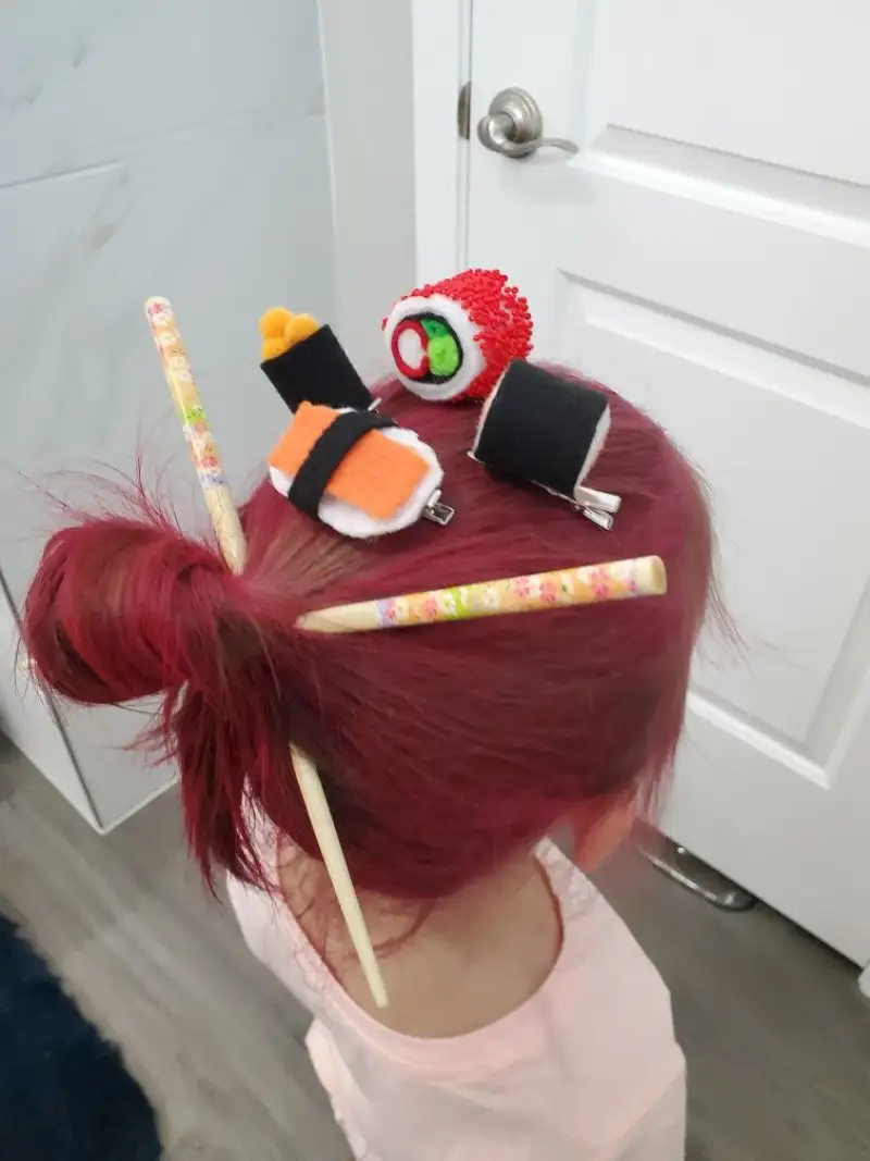 witch’s cauldron bun halloween hairstyle
