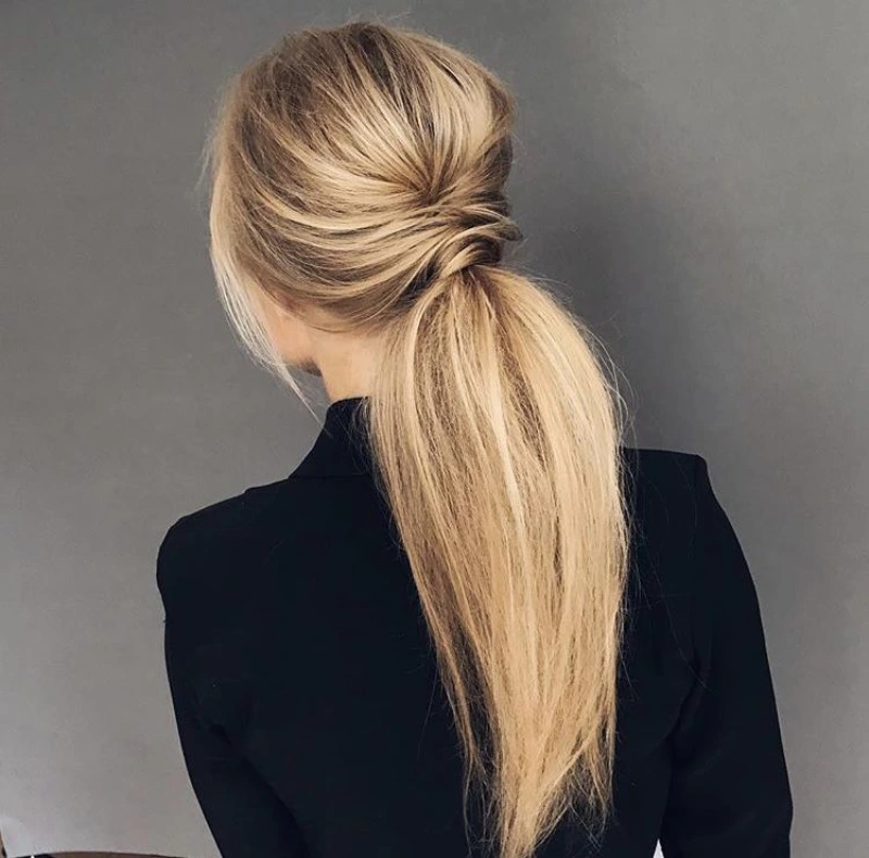 Textured Wrap Pony