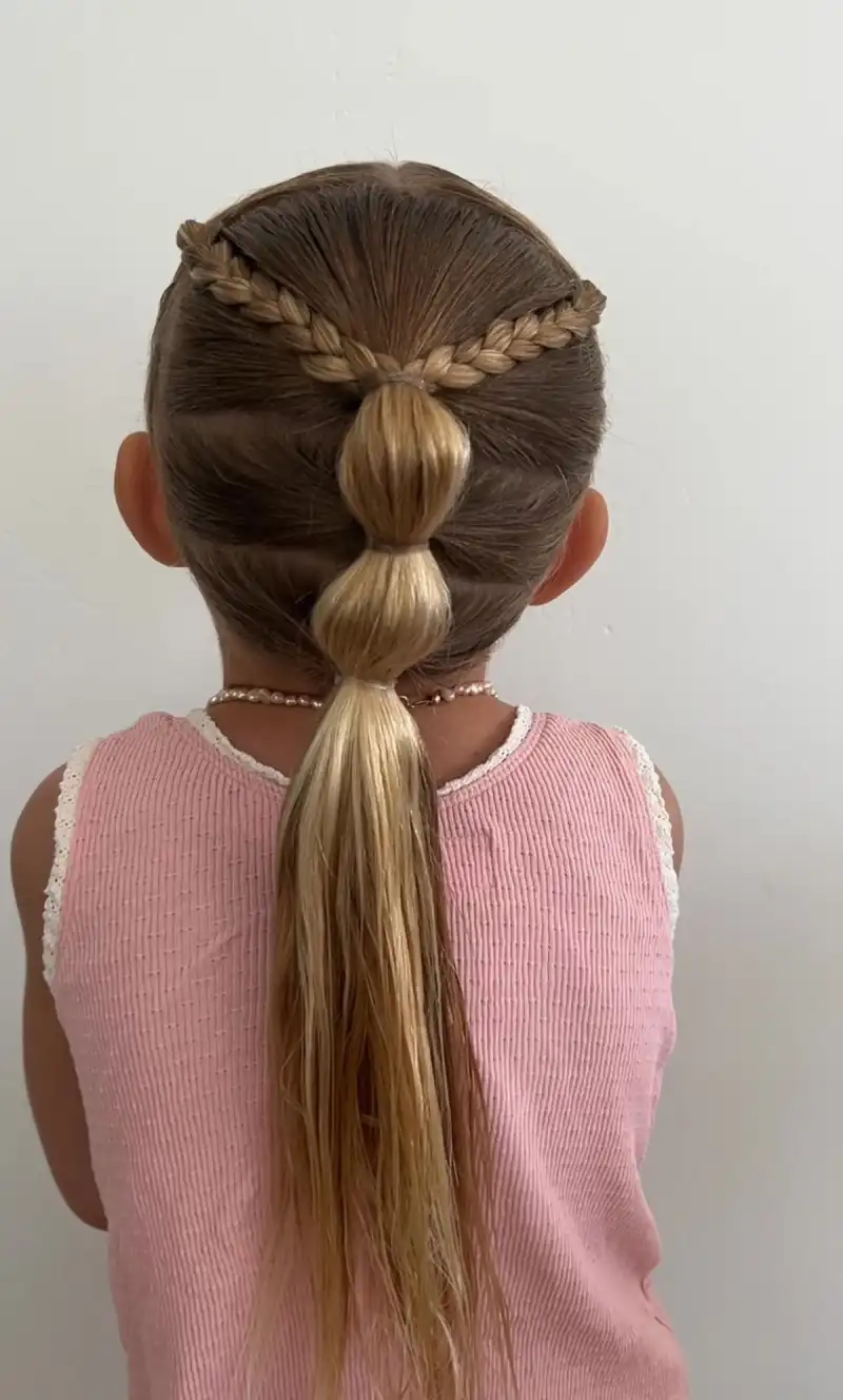 Simple Low Ponytail School Hairstyle