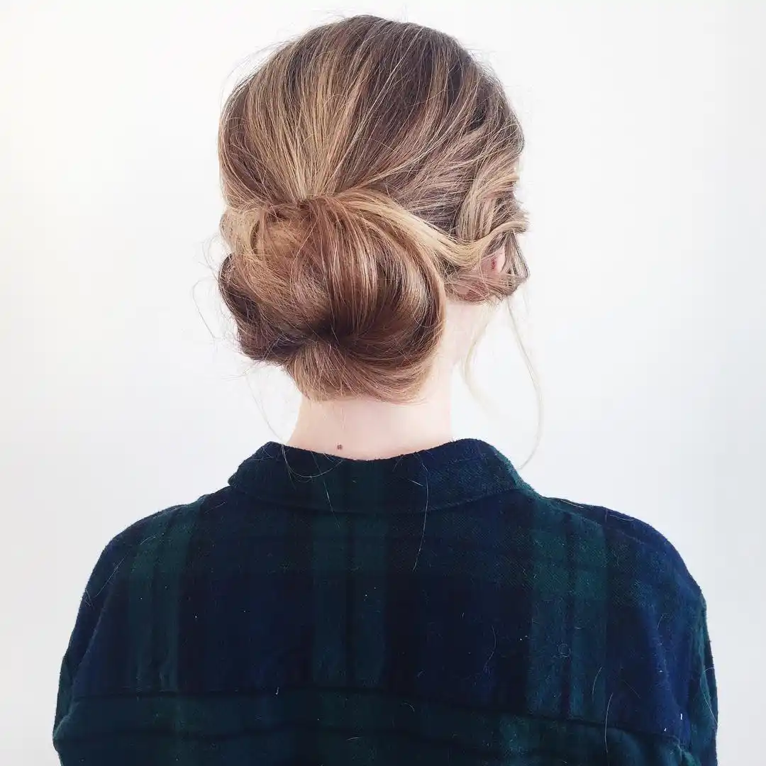 Low Bun Prom Hairstyles