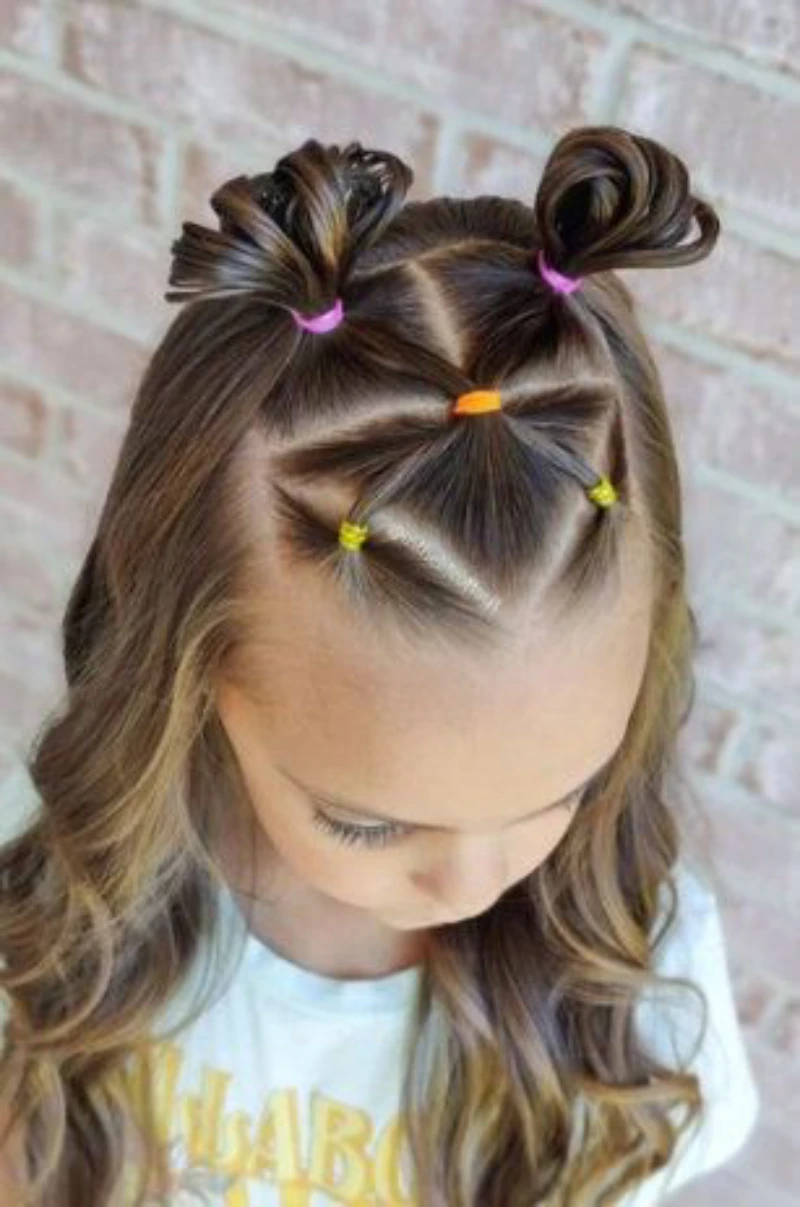 Colorful Elastic Star Look