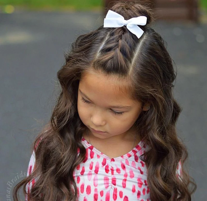 Wavy Hair with Bow Picture Day Hairstyles