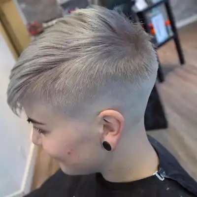 40 Beautiful Pixie Cuts For Gray Hair