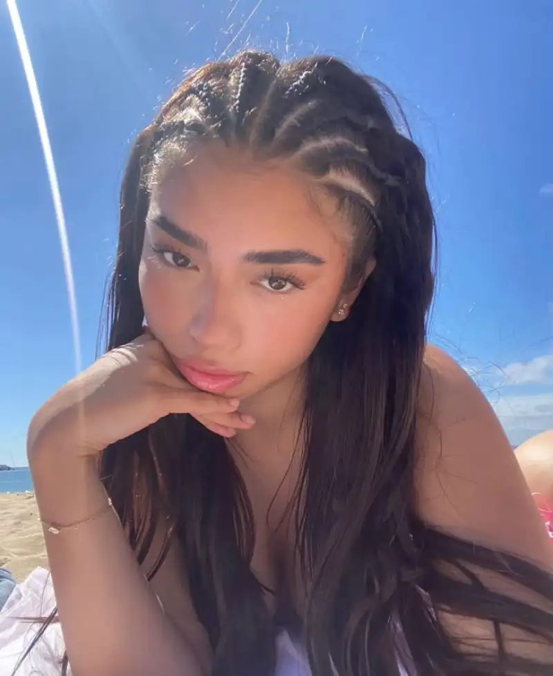 Cute Pool Hairstyles