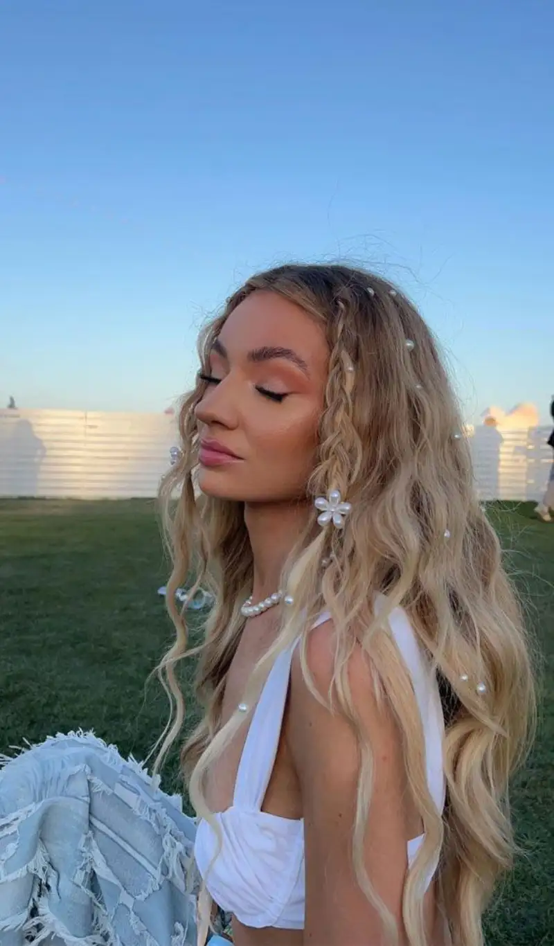 Cute Pool Hairstyles