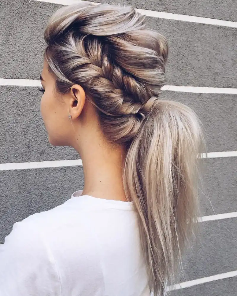 Cute Pool Hairstyles
