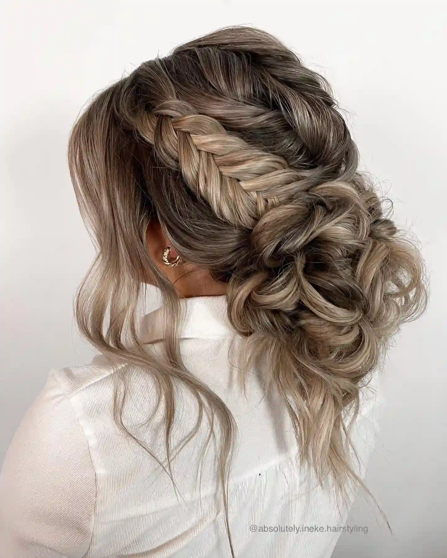 prom hairstyle for medium length hair