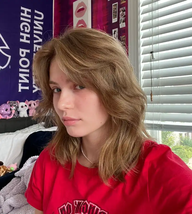 Retro-Inspired Shag with Feathered Bangs