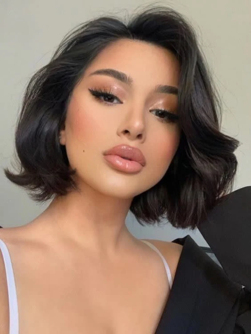 short hairstyle women