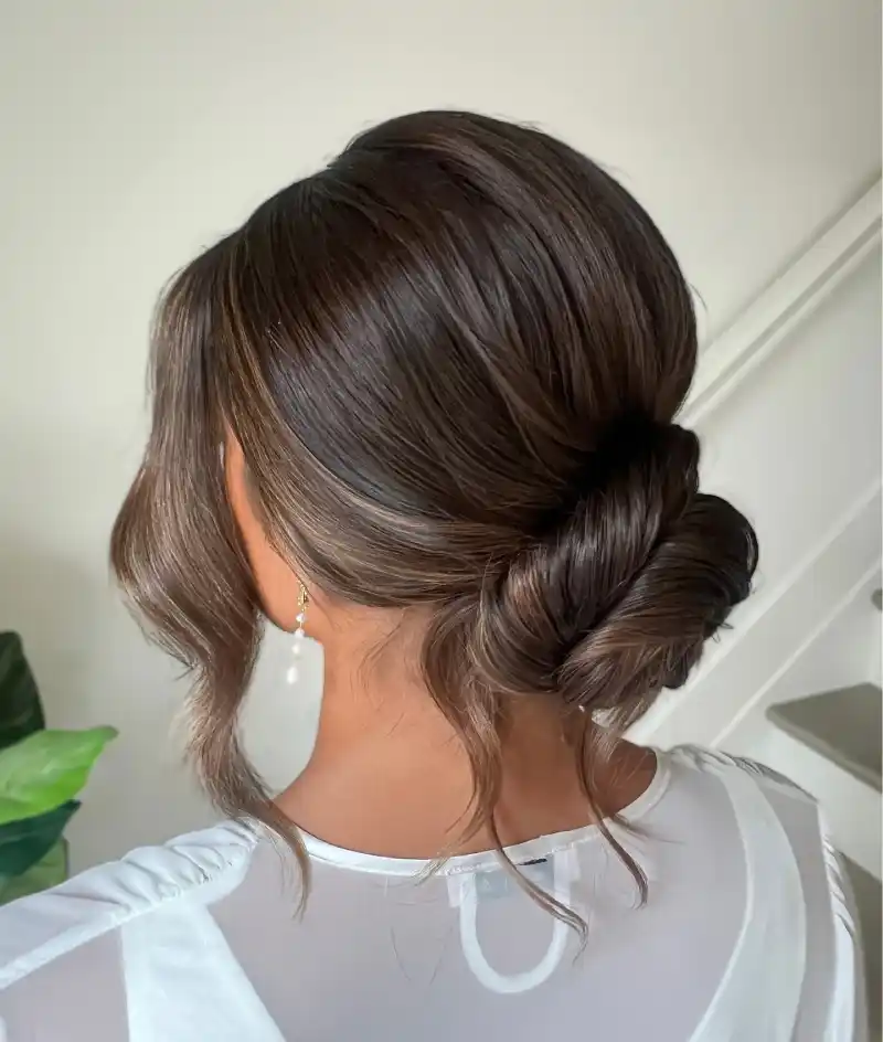 35 Effortless Summer Updos for Long Hair
