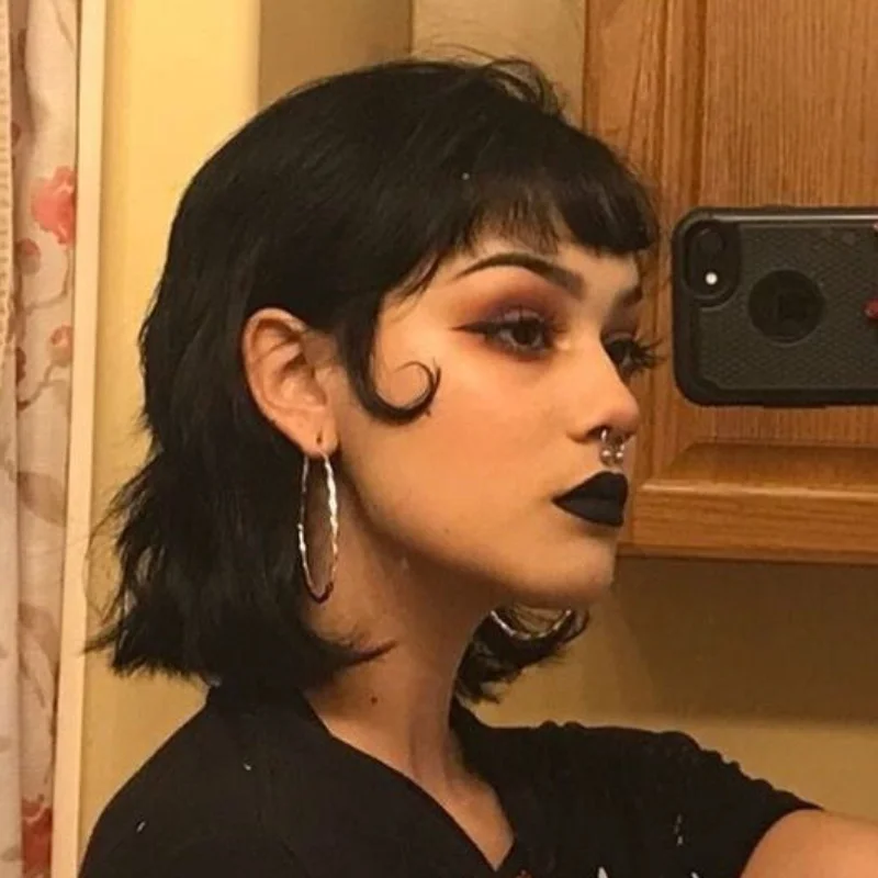 vampire hairstyles of women