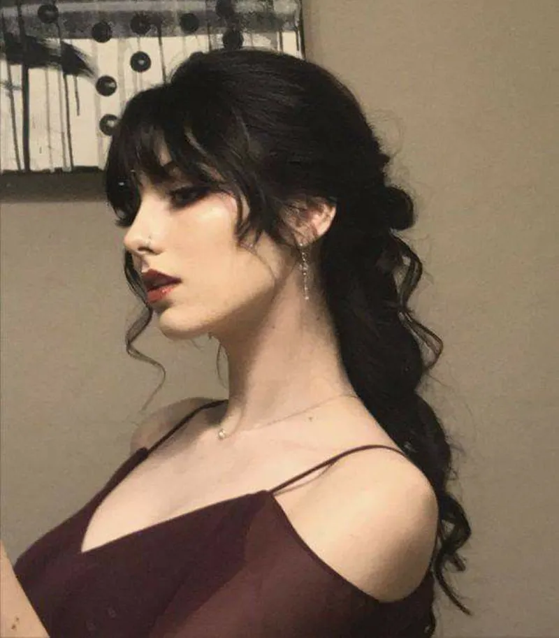 vampire hairstyles of women